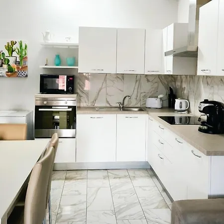 Castelsardo Appartment Διαμέρισμα *